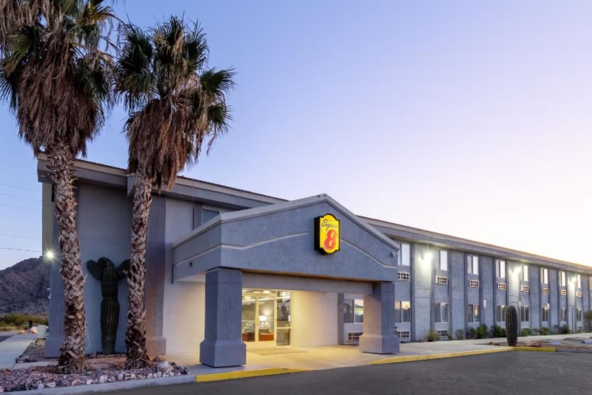 Super 8 By Wyndham Quartzsite Az Otel Dış mekan fotoğraf