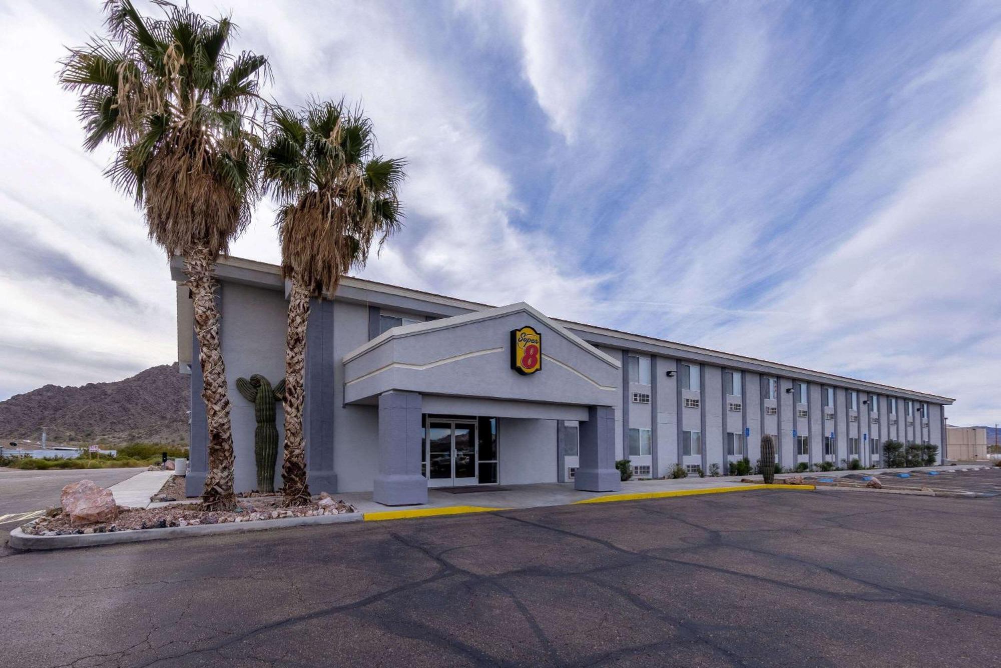 Super 8 By Wyndham Quartzsite Az Otel Dış mekan fotoğraf