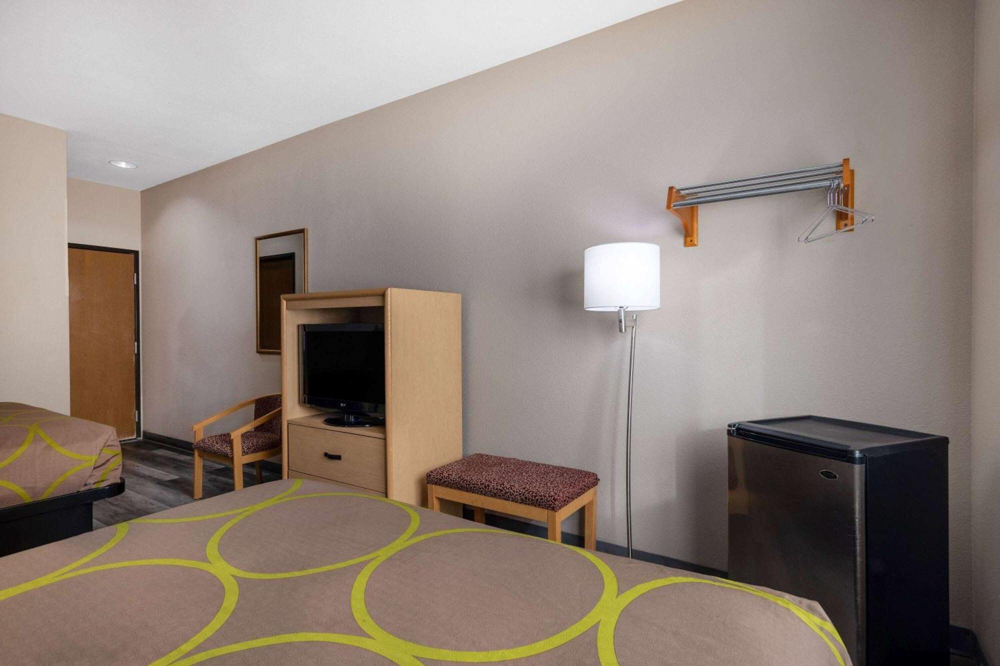 Super 8 By Wyndham Quartzsite Az Otel Dış mekan fotoğraf